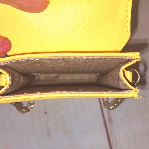 Yellow Lemon Cellphone Crossbody - Picture 8 of 11